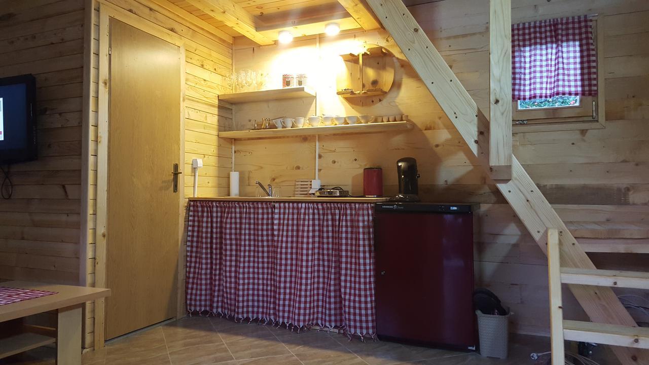 Vacation Home Sajra Kulen Vakuf Exterior foto