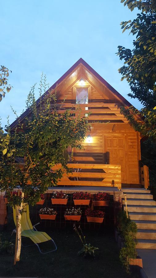 Vacation Home Sajra Kulen Vakuf Exterior foto